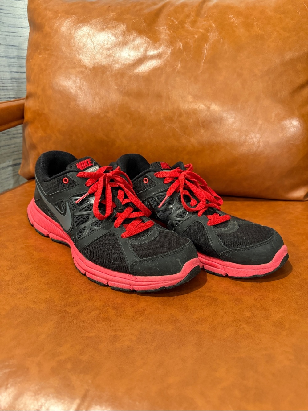 Nike Relentless 2 Black Athletic Shoes with Red Accents
